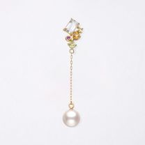 white bouquet single pierced earring